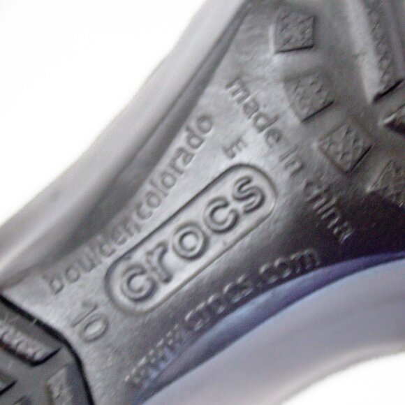 Crocs Sassari Sandals Black Open Toe Wedge Heel Comfort Shoes Womens Size 10 - Picture 10 of 10